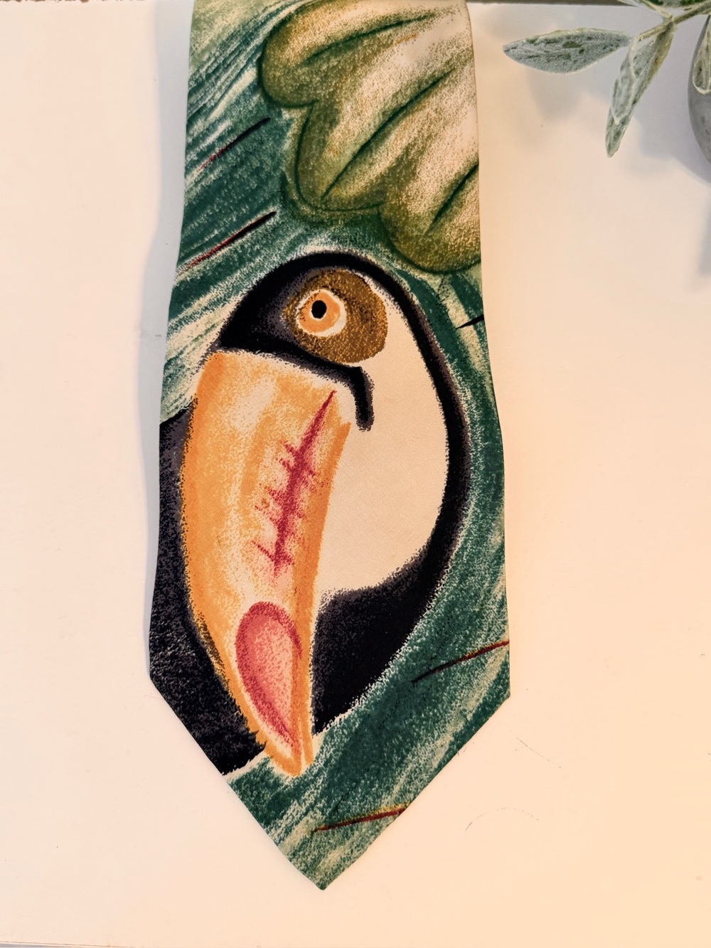 VTG 1991 World Wildlife Fund Toucan Green Silk Tie